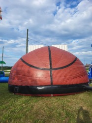Inflatable Slam Dunk Challenge D8AA39B9 A551 42B2 9426 269FB657FB39 1753987506 Inflatable Slam Dunk Challenge